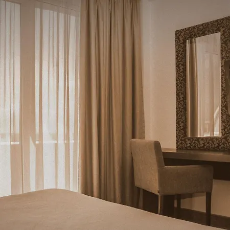 Iaki Conference & Hotel 4*